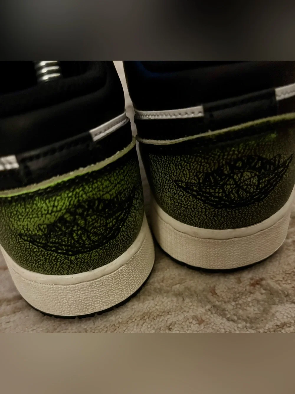 Air Jordan 1 Low SE “wear away electric green”